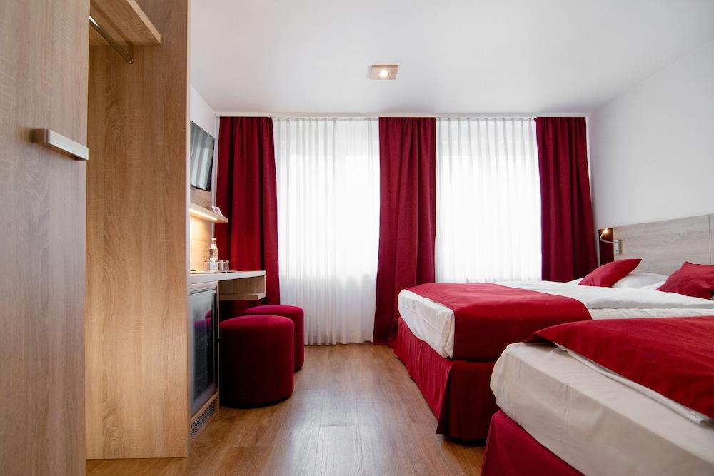 Leomar Hotel Ulm Eksteriør billede