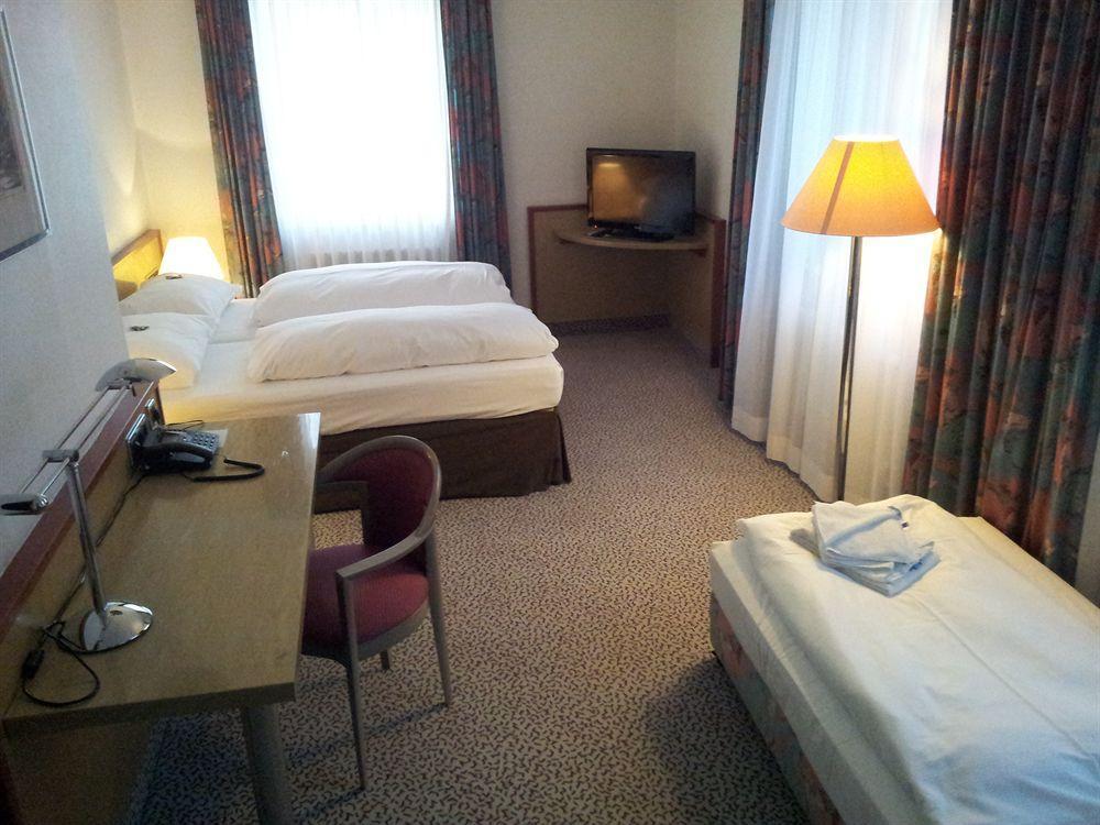 Leomar Hotel Ulm Eksteriør billede